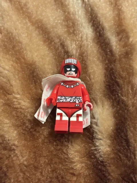 LEGO Batman Movie sh0335 Calendar Man Minifigure 70903