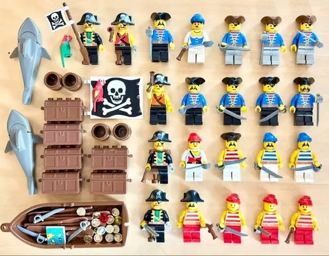 LEGO Minifigure PIRATES Lot Set Bulk Sale Flag