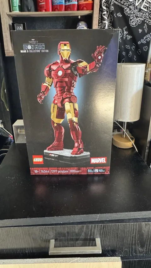 LEGO Iron Man Mark 3 Collectors' Edition (76344)
