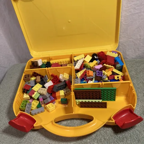LEGO Yellow & Red Plastic Carrying Case With LEGOs             S4