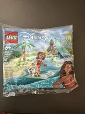 Lego Disney Moana’s Dolphin Cove Polybag Set 30646
