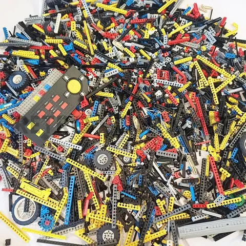 LEGO Vintage Technic Lot 5 KG Stock Bundle Lot 5.00 KG 80s 90 00 E