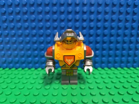 LEGO Axl Minifigure nex079 70365 Nexo Knights CMF Lot Rare Retired Battle Suit