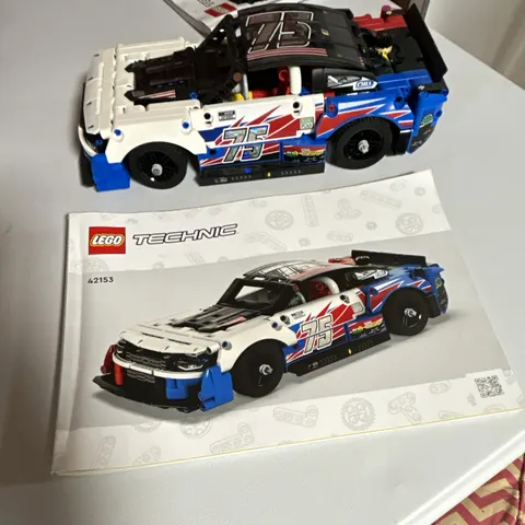 LEGO Technic 42153 NASCAR Next Gen Camaro ZL1 w/ Instructions, No Box, 672