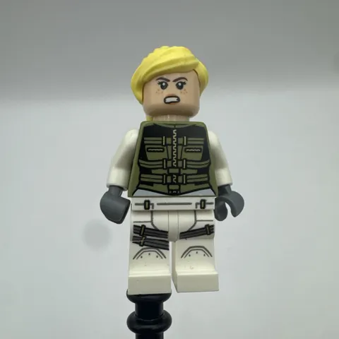 Lego Yelena Belova Minifigure sh0630 76162 Marvel Super Heroes CMF Lot Rare HTF 