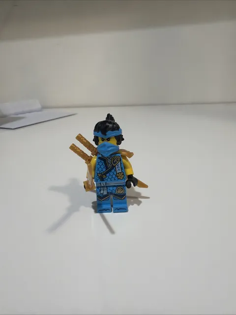 LEGO NINJAGO Minifigure Nya Dragons Rising njo0912 71820 71814