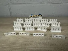 Lot of Lego WHITE PICKET Fence Train Castle 1x4x2  33303 City + Extras