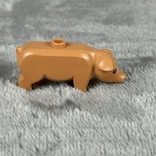 Lego Flesh Pig with Black Eyes and White Pupils Animal Minifigure Nougat
