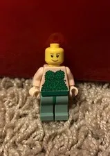 LEGO Arkham Asylum Poison Ivy Minifigure - NO HAIR - 2006 bat018 Batman 7785