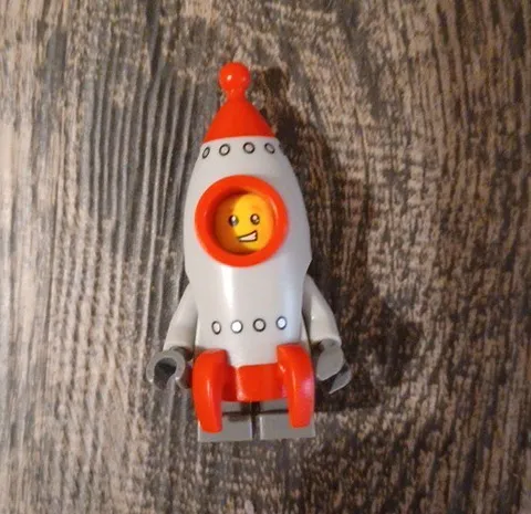 LEGO Series 17 Rocket Boy Minifigure 71018 NASA
