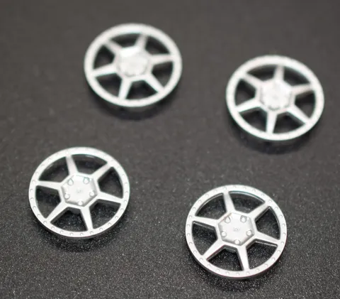 4 LEGO Silver Wheel Covers 76917 Fast Furious Nissan Skyline GT-R R34 6409555