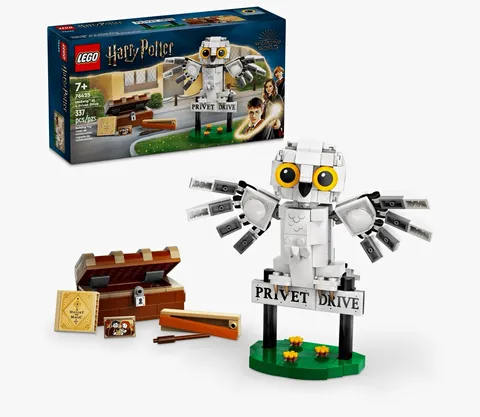 LEGO Harry Potter Hedwig at 4 Privet Drive Set 76425 337pcs Age 7+
