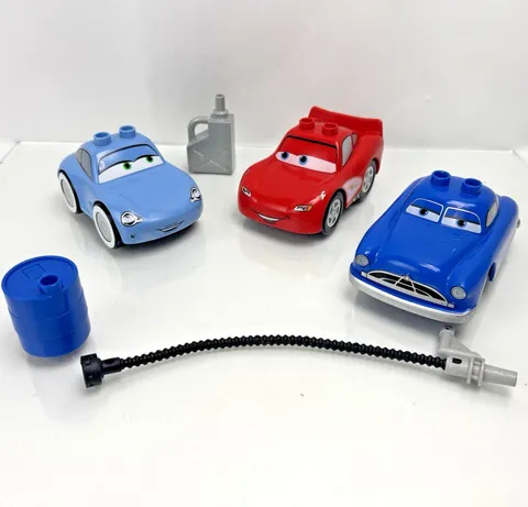 Lego Duplo Disney Cars Doc Hudson Hornet Sally & McQueen 5815 Flo’s Cafe