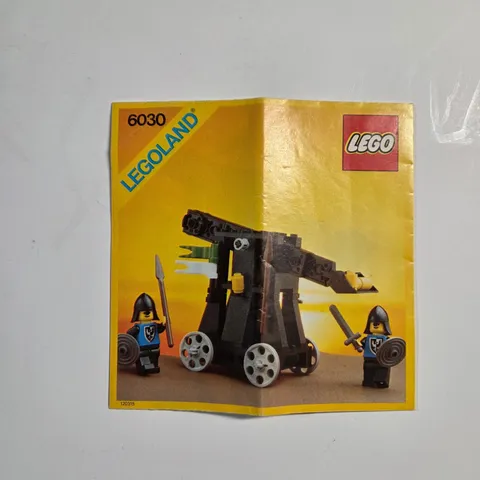 LEGO Instruction Manual 6030 Catapult Legoland Castle Black Falcons Vintage