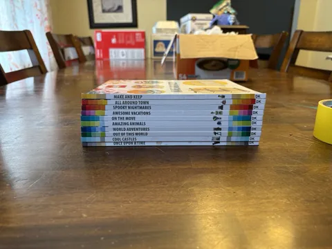LEGO DK Illustrated Booklets Manual Set Make and Keep English 2015 Set of 10