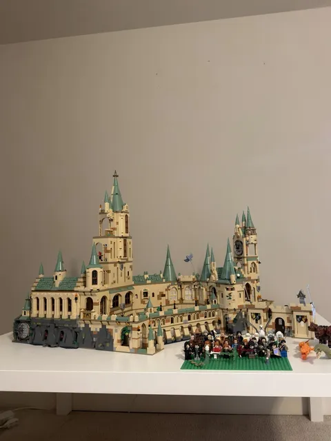 COMPLETE LEGO Modular Harry Potter Hogwarts Castle