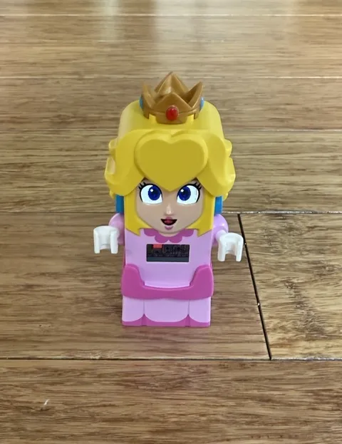 LEGO Super Mario Princess Peach 71441 71403 Interactive Princess Peach Figure
