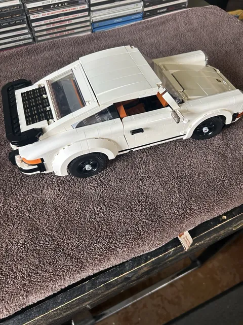 LEGO Icons: Porsche 911 (10295)