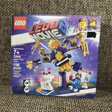 The LEGO Movie 2 Systar Party Crew LEGO set 70848. SEALED. RETIRED. 