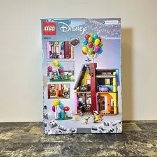 LEGO Disney 100 'Up' House 43217 Complete Set 598 Pieces Dug Russell Carl Open B