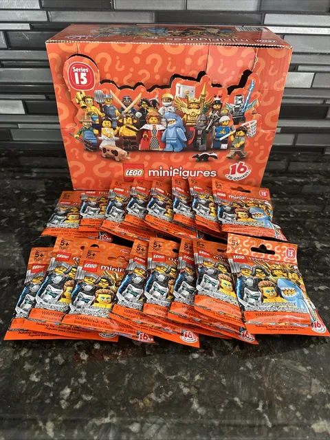 LEGO Minifigures Series 15 Complete Set Of 16 71011 Factory Sealed + Display Box