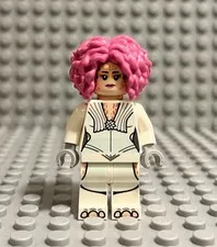 Lego Star Wars Theelin Dancer Minifigure 75326