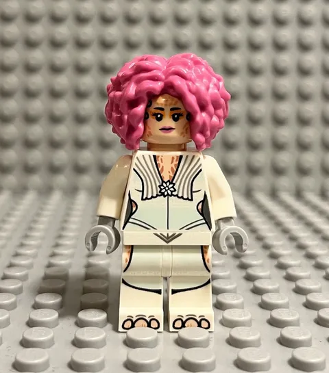 Lego Star Wars Theelin Dancer Minifigure 75326