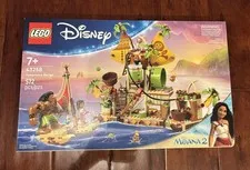 LEGO® Disney™ Princesses Kakamora Barge 43258