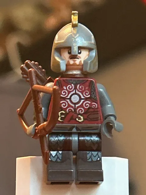 This is a genuine LEGO Lord of the Rings Éomer minifigure