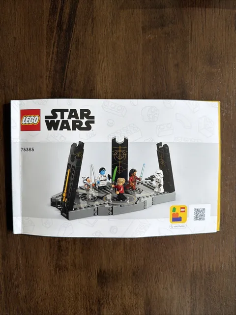 LEGO Star Wars Ahsoka Battle on Peridea 75385 - Complete w/ Minifigures
