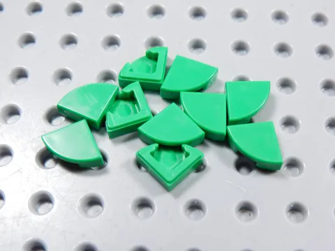 LEGO Lot of 10 Bright Green 1x1 Round Corner Smooth Tiles Plates BM