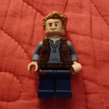 LEGO Minifigure Owen Grady Jurassic Park