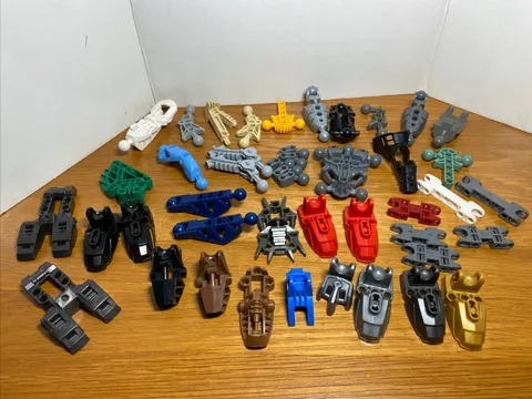 LEGO Bionicle Foot Ball Joint Socket Torso Leg Lot of 45 Pieces