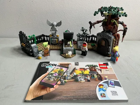 Lego Hidden Side Graveyard Hideaway 70420 PRE-BUILT 