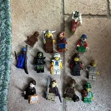 LEGO ASSORTED 13 MINIFIGURES Marvel Ninjago Harry Potter  misc Minifig series