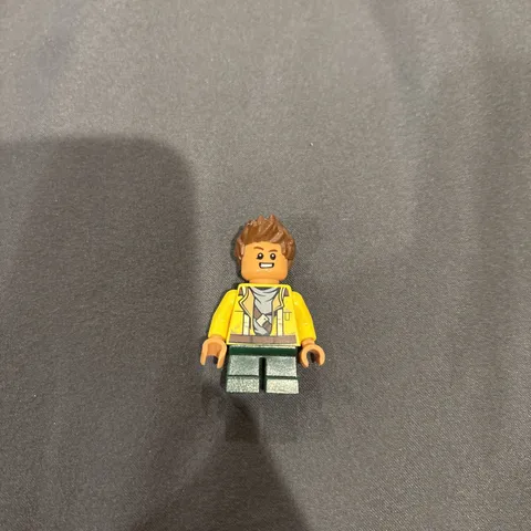 LEGO Star Wars Rowan Minifigure Yellow Jacket sw0753 75147