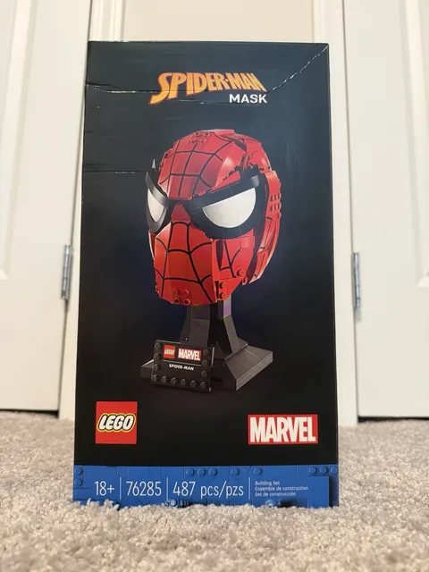 LEGO Super Heroes: Spider-Man's Mask (76285) Damaged Box