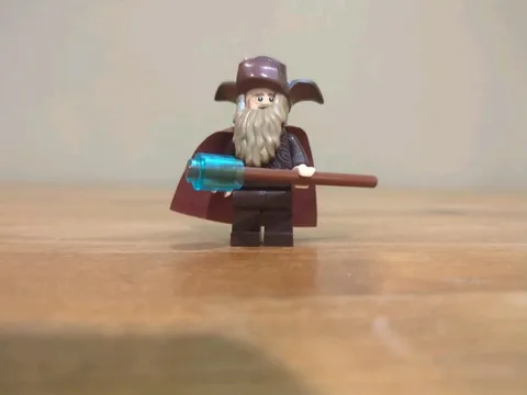 LEGO Radagast the Brown Minifigure 79014 the Hobbit LOTR Exclusive with feather