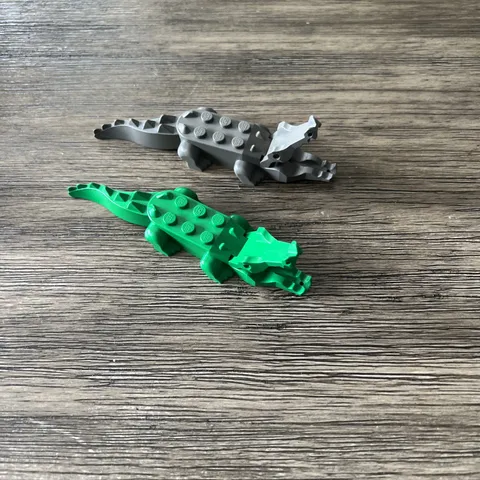Lego Gray and green Alligator Crocodile Figure Adventurers Desert Temple Statue