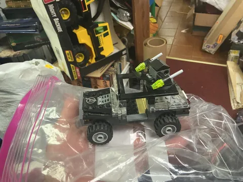 LEGO Marvel: Avengers Hydra Showdown (76030) -one vehicle built