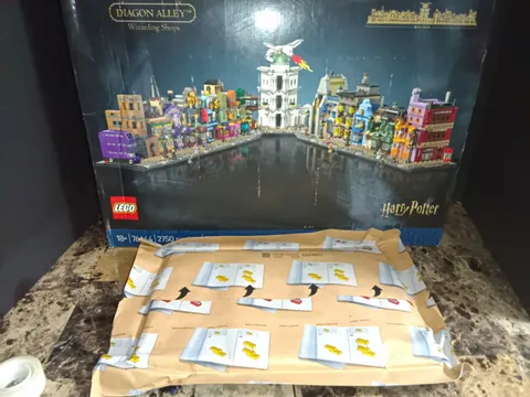 LEGO Harry Potter Diagon Alley Wizarding Shops 76444 2750pcs 18+ 2024