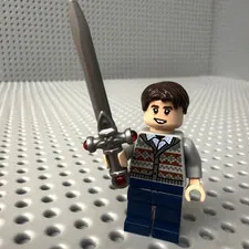 Neville Longbottom Minifigure - LEGO Harry Potter Gryffindor Sword hp370