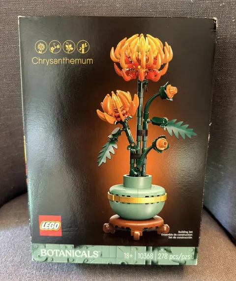 LEGO Botanicals Chrysanthemum 10368 278 pcs Display Stand Included 18+ 2024