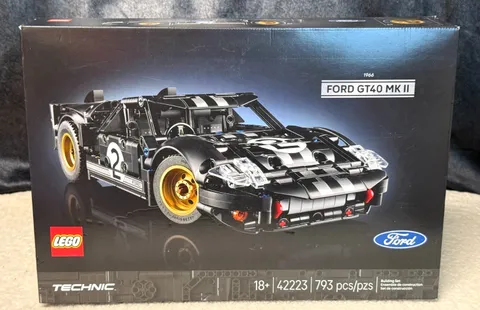 LEGO Technic 1966 Ford GT40 MK II 42223 Building Set 793 Pcs Factory Sealed