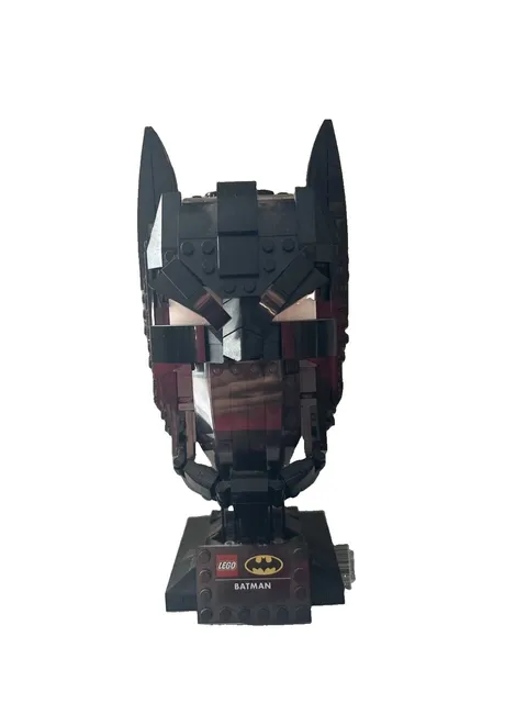 LEGO DC Super Heroes Batman Cowl Helmet 76182, Great Condition