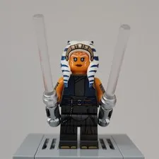 LEGO Star Wars | Ahsoka Tano (Adult) - Pearl Dark Gray Robe sw1300 75362 472518