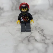 Lego Backyard Blaster 1 Minifigure World Racers 8898