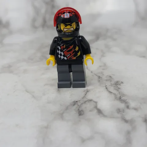 Lego Backyard Blaster 1 Minifigure World Racers 8898