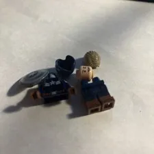 LEGO 76354 Marvel S.H.I.E.L.D. Helicarrier Captain America Minifigure