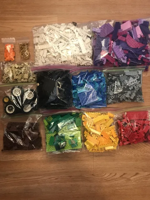 Mixed Lot of Legos Sorted by Color - over 6 pounds